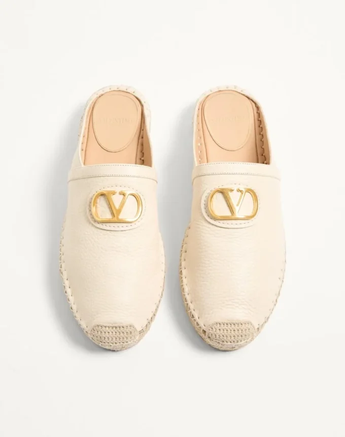 Mules Vlogo Signature en cuir de veau grainé 25 mm Mules Vlogo Signature en cuir de veau grainé 25 mm