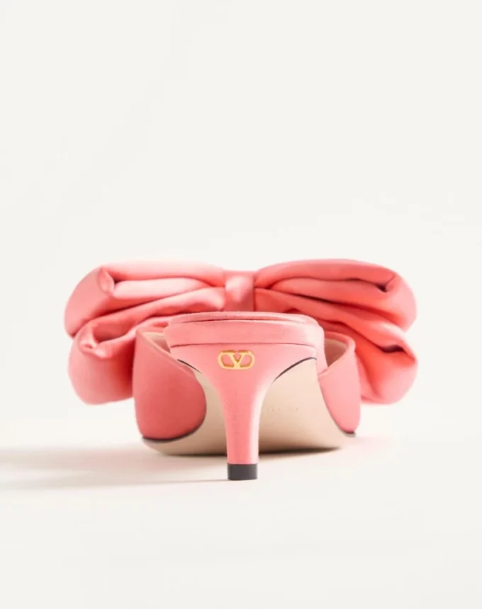 Mules Yolande en satin 45 mm Mules Yolande en satin 45 mm