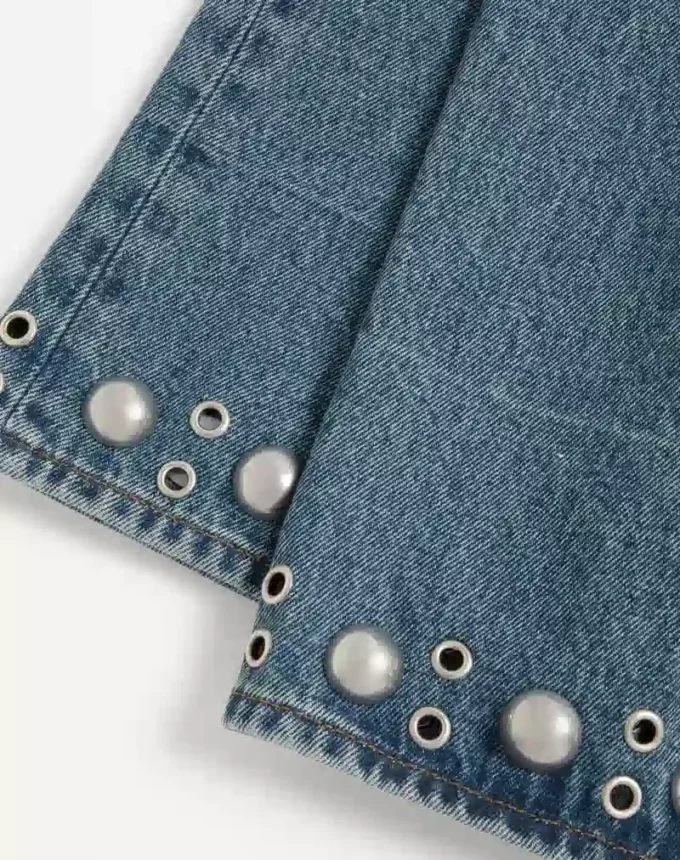 Pantalon en denim avec cabochons Pantalon en denim avec cabochons