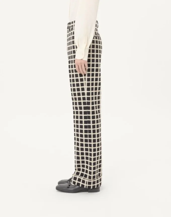 Pantalon en laine mélangée à carreaux avec revers Pantalon en laine mélangée à carreaux avec revers