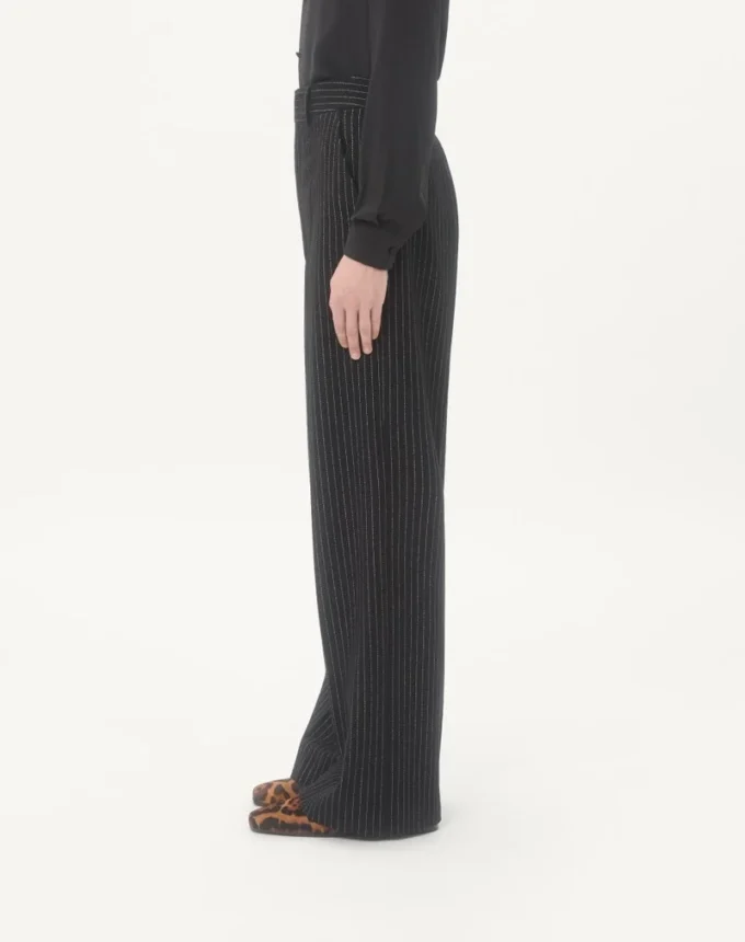 Pantalon à fines rayures en laine et soie Valentino Pantalon à fines rayures en laine et soie Valentino