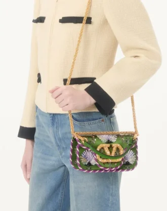 Petit sac à bandoulière brodé Valentino Garavani Locò avec logo bijou
