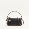 Petit sac à bandoulière Rockstud en cuir de veau grainé Petit sac à bandoulière Rockstud en cuir de veau grainé
