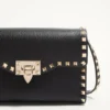 Petit sac à bandoulière Rockstud en cuir de veau grainé Petit sac à bandoulière Rockstud en cuir de veau grainé