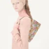 Petit sac à bandoulière Valentino Garavani DeVain avec broderie Rhombelle. Petit sac à bandoulière Valentino Garavani DeVain avec broderie Rhombelle.