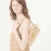 Petit sac à bandoulière Valentino Garavani DeVain en cuir nappa laminé Petit sac à bandoulière Valentino Garavani DeVain en cuir nappa laminé