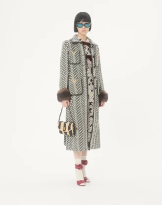 Petit sac à bandoulière Valentino Garavani DeVain en raphia avec motif ondulé