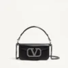Petit sac à bandoulière Valentino Garavani Locò avec logo bijou Petit sac à bandoulière Valentino Garavani Locò avec logo bijou
