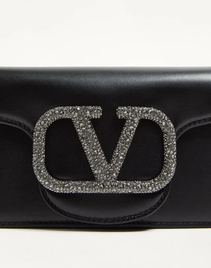 Petit sac à bandoulière Valentino Garavani Locò avec logo bijou Petit sac à bandoulière Valentino Garavani Locò avec logo bijou