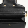 Petit sac à bandoulière Valentino Garavani Locò en cuir de veau Petit sac à bandoulière Valentino Garavani Locò en cuir de veau