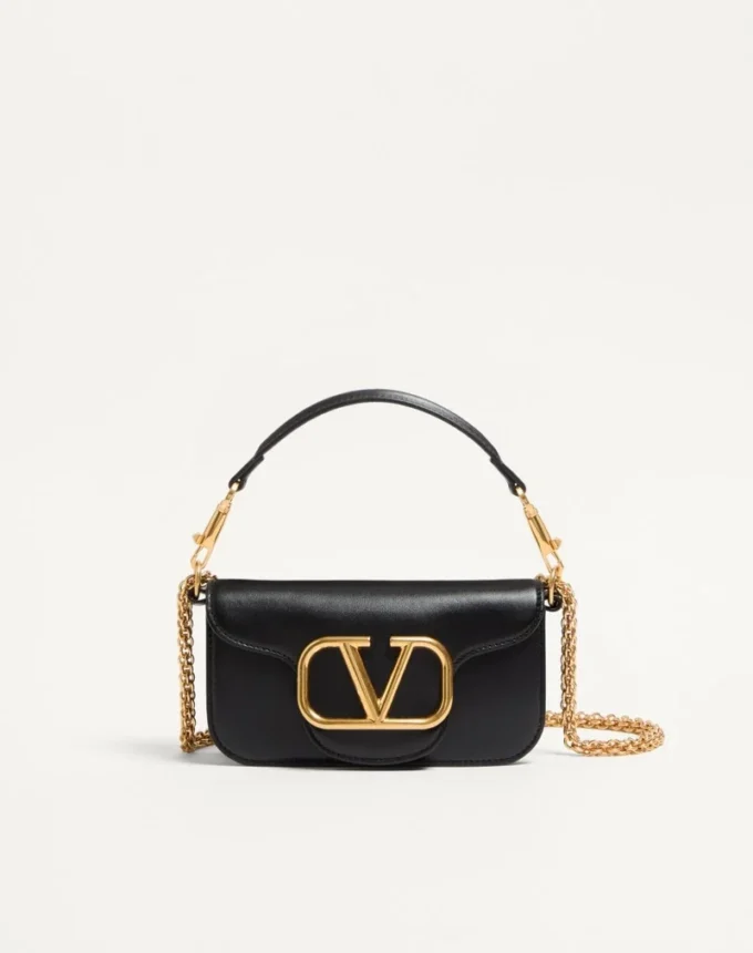Petit sac à bandoulière Valentino Garavani Locò en cuir de veau Petit sac à bandoulière Valentino Garavani Locò en cuir de veau