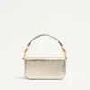 Petit sac à bandoulière Valentino Garavani Locò en cuir de veau métallisé Petit sac à bandoulière Valentino Garavani Locò en cuir de veau métallisé