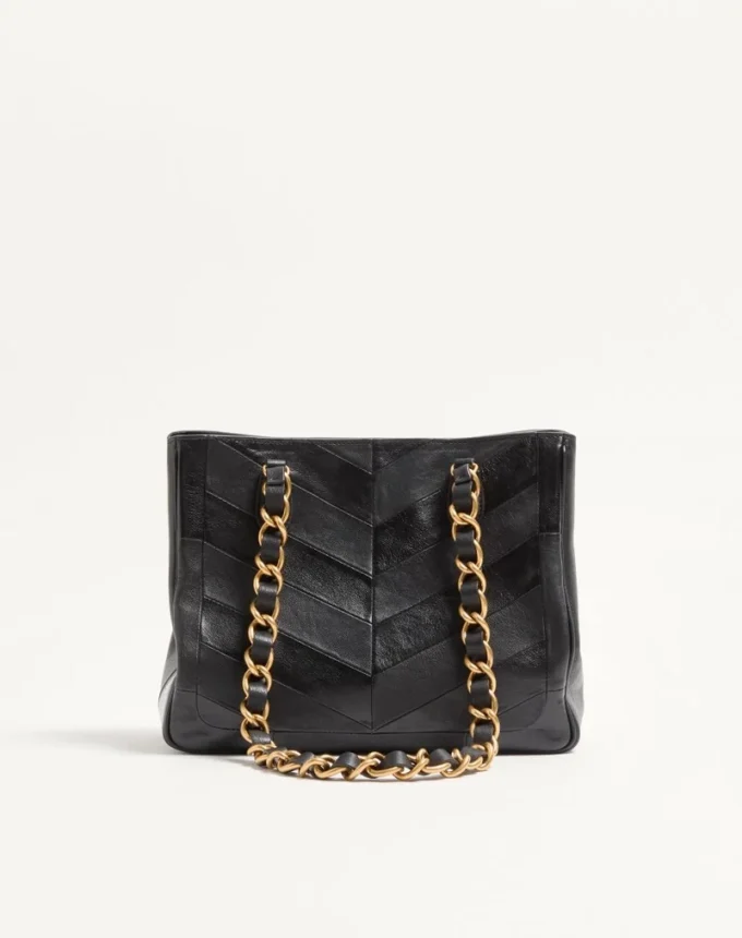 Petit sac cabas Valentino Garavani Laseine en cuir nappa à motif chevron Petit sac cabas Valentino Garavani Laseine en cuir nappa à motif chevron