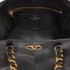 Petit sac cabas Valentino Garavani Laseine en cuir nappa à motif chevron Petit sac cabas Valentino Garavani Laseine en cuir nappa à motif chevron