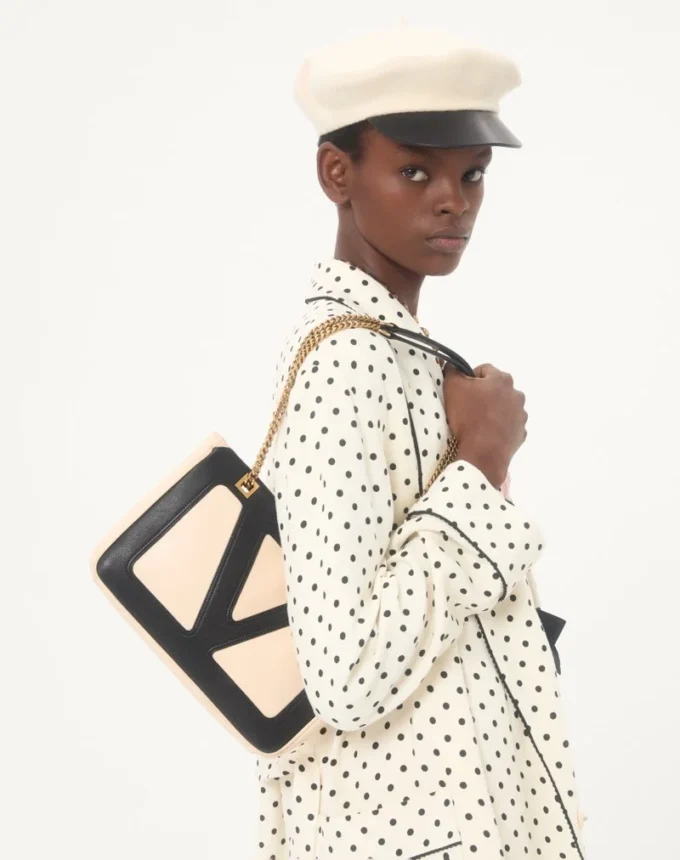 Petit sac shopping en cuir nappa Valentino Garavani Viva Superstar Petit sac shopping en cuir nappa Valentino Garavani Viva Superstar