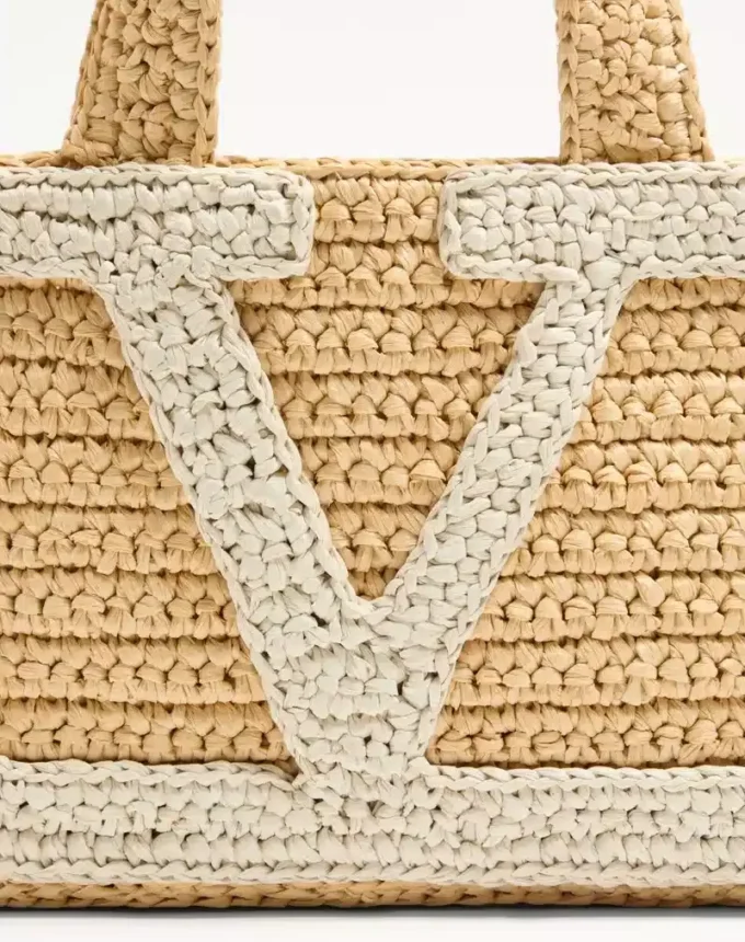 Petit sac shopping Valentino Garavani Viva Superstar en raphia Petit sac shopping Valentino Garavani Viva Superstar en raphia