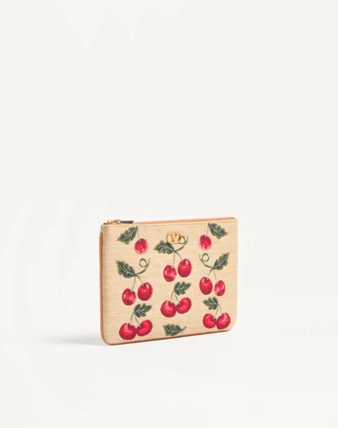 Pochette Vlogo Signature en raphia jacquard avec motif Cherryfic Pochette Vlogo Signature en raphia jacquard avec motif Cherryfic