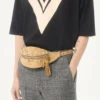 Polo en coton Valentino avec V incrusté et patch panthère brodé Polo en coton Valentino avec V incrusté et patch panthère brodé