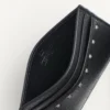 Porte-cartes Rockstud en cuir de veau grainé Porte-cartes Rockstud en cuir de veau grainé
