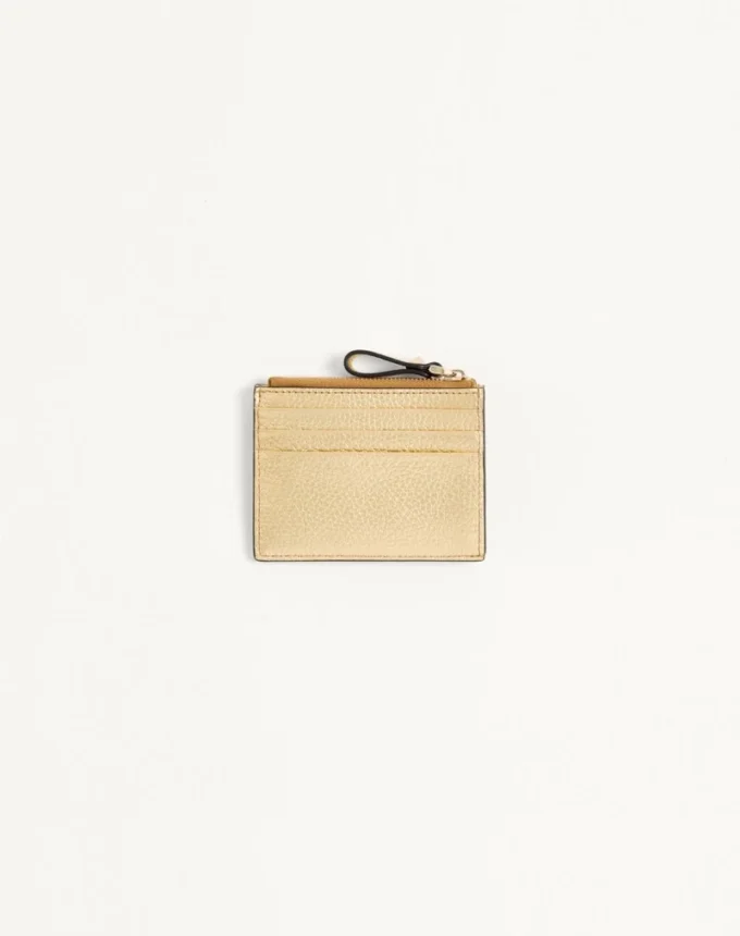 Porte-cartes Rockstud en cuir de veau grainé laminé avec fermeture à glissière Porte-cartes Rockstud en cuir de veau grainé laminé avec fermeture à glissière