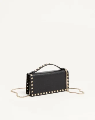Portefeuille Rockstud avec chaîne en cuir de veau grainé