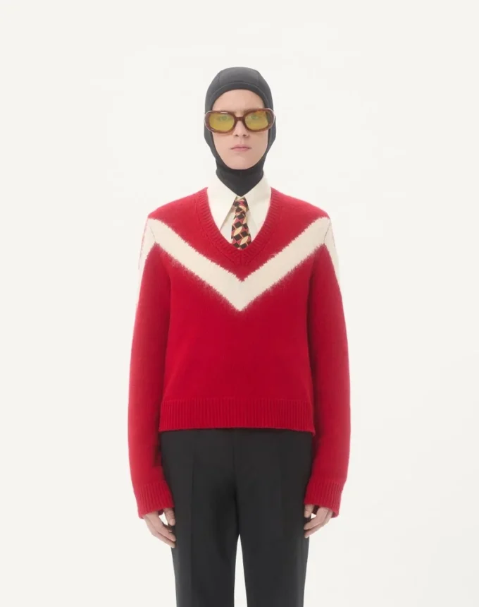 Pull en laine Valentino avec nœud VLogo dans le dos Pull en laine Valentino avec nœud VLogo dans le dos