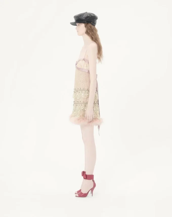 Robe courte brodée en tulle Illusione Robe courte brodée en tulle Illusione