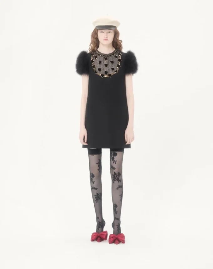 Robe courte en crêpe brodé Couture Robe courte en crêpe brodé Couture