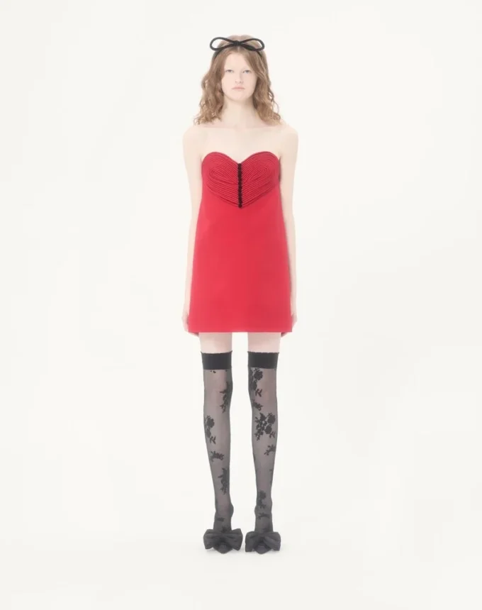 Robe courte en crêpe brodé Couture Robe courte en crêpe brodé Couture