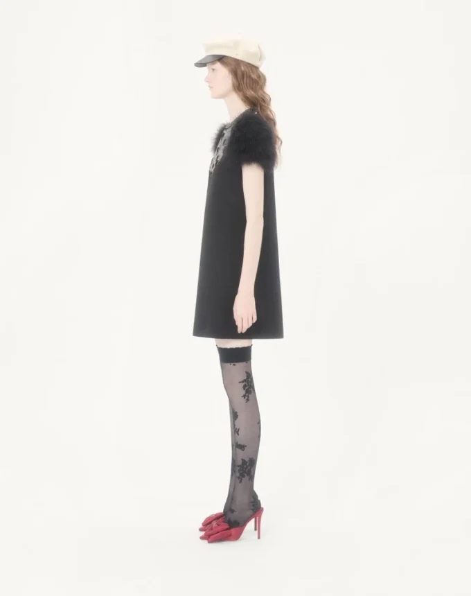 Robe courte en crêpe brodé Couture Robe courte en crêpe brodé Couture