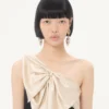 Robe courte en crêpe couture Robe courte en crêpe couture