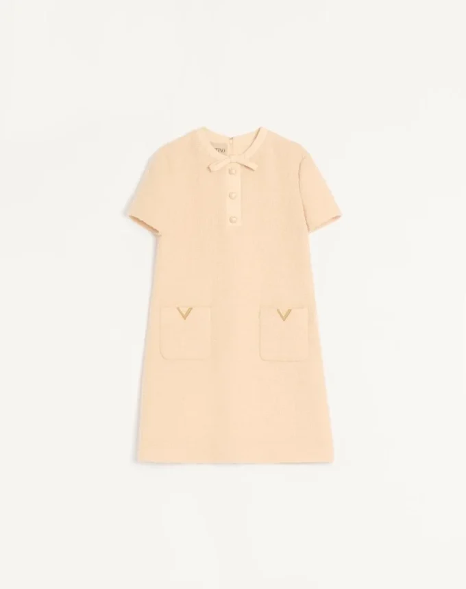 Robe courte en laine bouclée