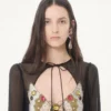 Robe longue en georgette brodée