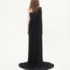 ROBE LONGUE EN GEORGETTE LÉGÈRE BRODÉE ROBE LONGUE EN GEORGETTE LÉGÈRE BRODÉE