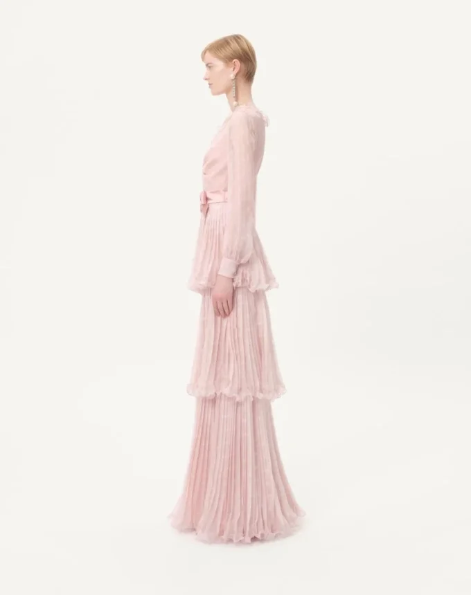 Robe longue en mousseline crêponnée avec imprimé Plus De Pois Robe longue en mousseline crêponnée avec imprimé Plus De Pois
