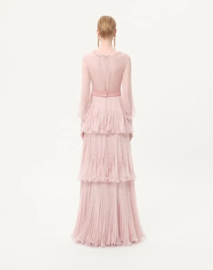 Robe longue en mousseline crêponnée avec imprimé Plus De Pois Robe longue en mousseline crêponnée avec imprimé Plus De Pois