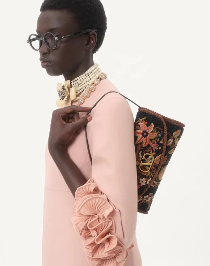 Robe midi en crêpe couture
