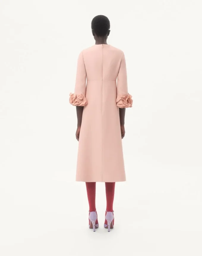 Robe midi en crêpe couture