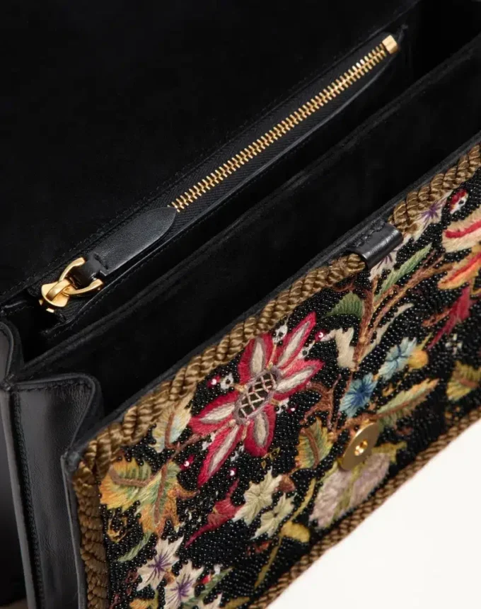 Sac à bandoulière brodé Valentino Garavani Vain Sac à bandoulière brodé Valentino Garavani Vain