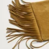Sac à bandoulière en daim à franges Nellcôte de Valentino Garavani Sac à bandoulière en daim à franges Nellcôte de Valentino Garavani