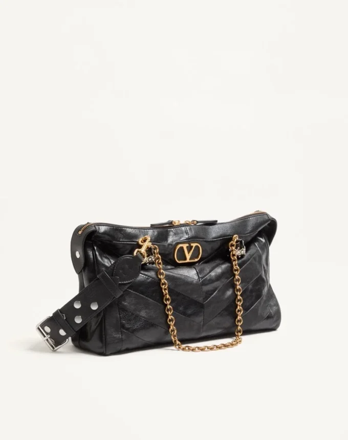 Sac à bandoulière Valentino Garavani Panthea en cuir nappa avec motif chevron Sac à bandoulière Valentino Garavani Panthea en cuir nappa avec motif chevron