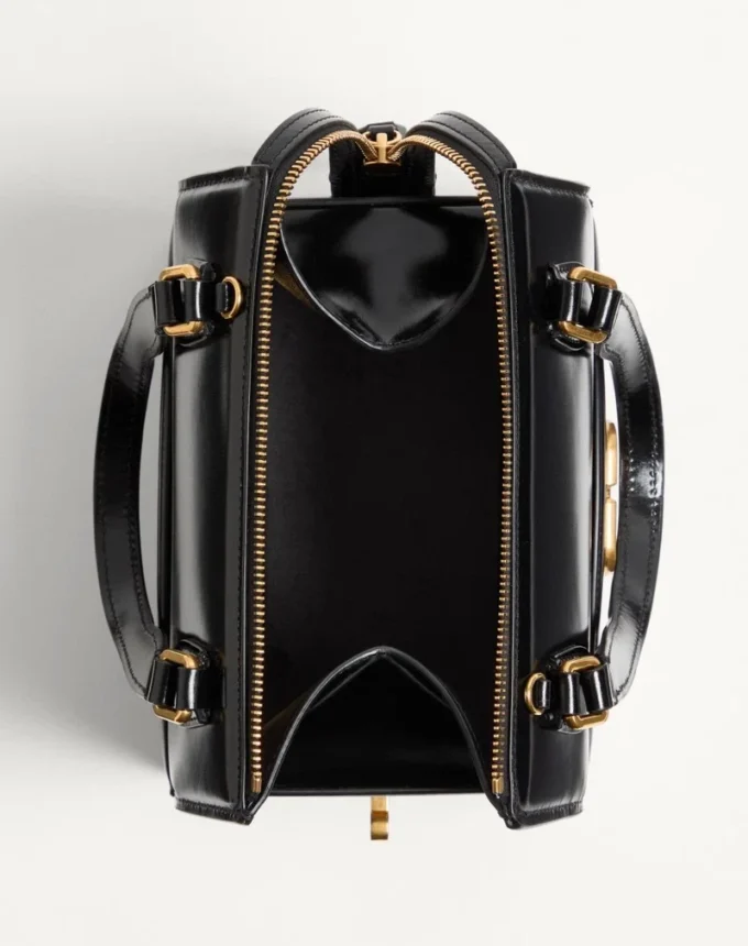 Sac bowling Valentino Garavani Vain-Case en cuir de veau brillant Sac bowling Valentino Garavani Vain-Case en cuir de veau brillant