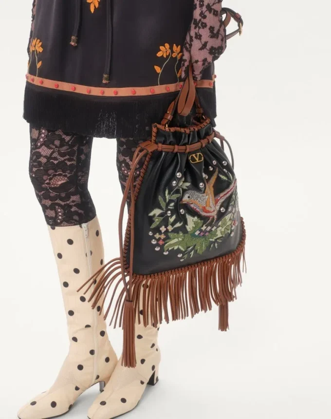 Sac brodé à franges Valentino Garavani Nellcôte Alice Sac brodé à franges Valentino Garavani Nellcôte Alice