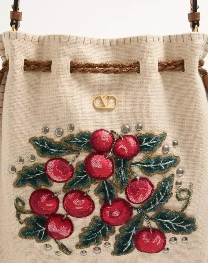 Sac brodé à franges Valentino Garavani Nellcôte Alice Sac brodé à franges Valentino Garavani Nellcôte Alice