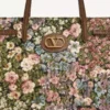 Sac cabas moyen Valentino Garavani Antibes en tissu jacquard Apres L’Hiver Sac cabas moyen Valentino Garavani Antibes en tissu jacquard Apres L’Hiver