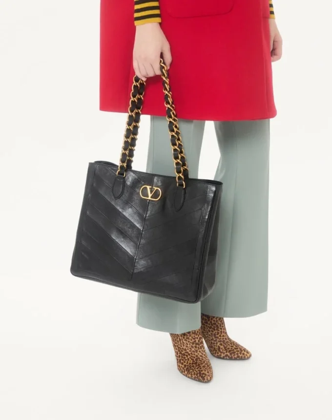 Sac cabas Valentino Garavani Laseine en cuir nappa à motif chevron
