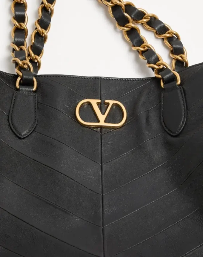 Sac cabas Valentino Garavani Laseine en cuir nappa à motif chevron