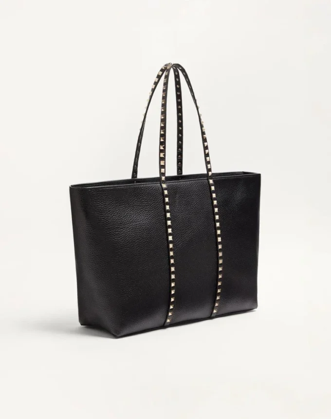 Sac shopping Valentino Garavani Rockstud en cuir de veau grainé Sac shopping Valentino Garavani Rockstud en cuir de veau grainé