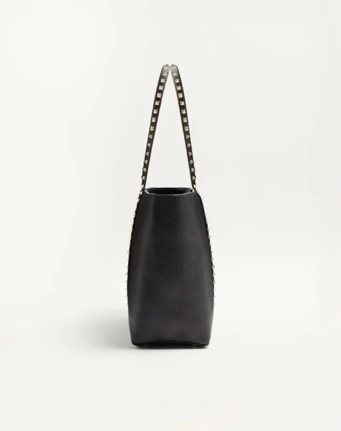 Sac shopping Valentino Garavani Rockstud en cuir de veau grainé Sac shopping Valentino Garavani Rockstud en cuir de veau grainé