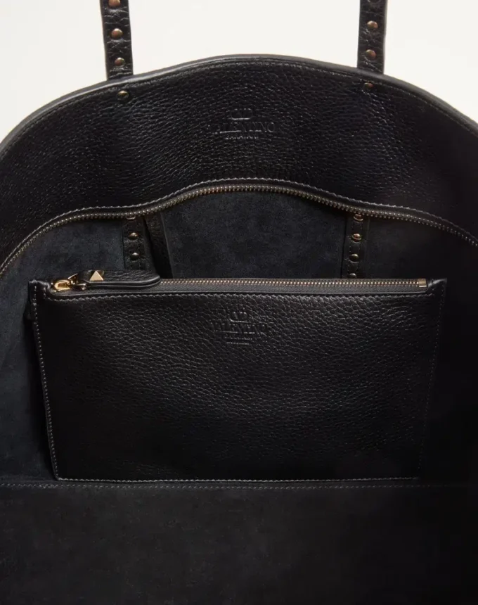 Sac shopping Valentino Garavani Rockstud en cuir de veau grainé Sac shopping Valentino Garavani Rockstud en cuir de veau grainé